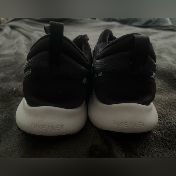 Nike Experience 8 running shoe - Picture 6 of 6